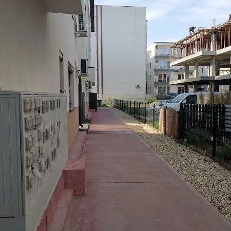 La Isla Mamaia Nord Lägenhet